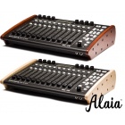 cl-12-alaia-both-w-logo